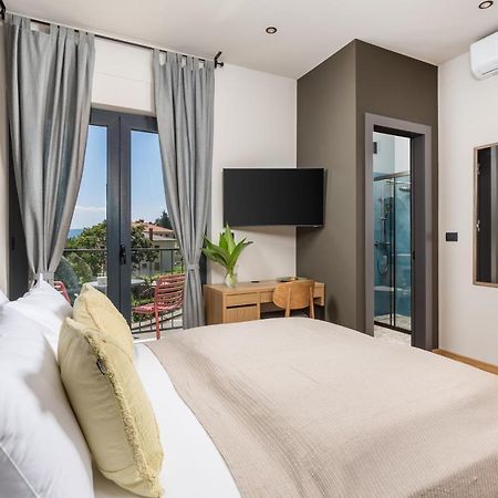 Perunika Bed & Breakfast Mošćenička Draga Exteriör bild