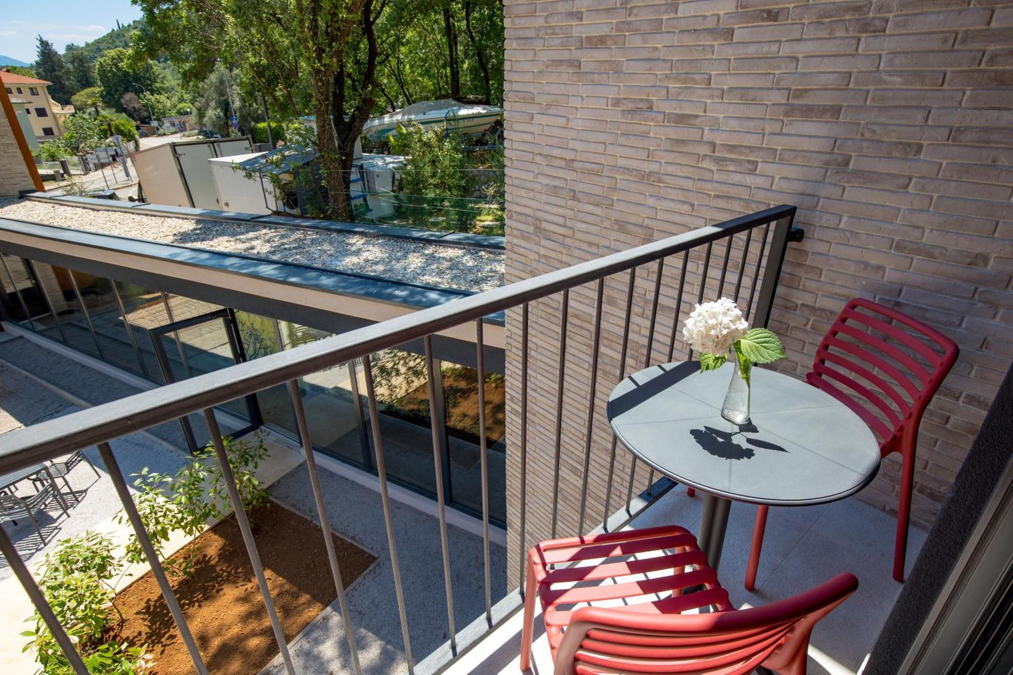 Perunika Bed & Breakfast Mošćenička Draga Exteriör bild