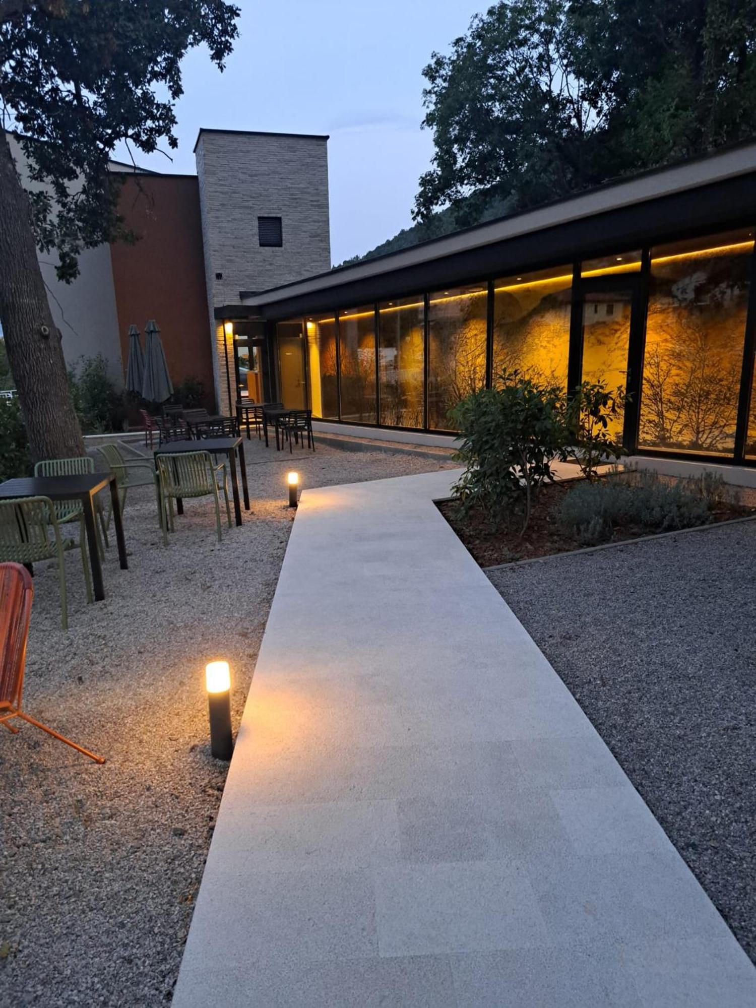 Perunika Bed & Breakfast Mošćenička Draga Exteriör bild